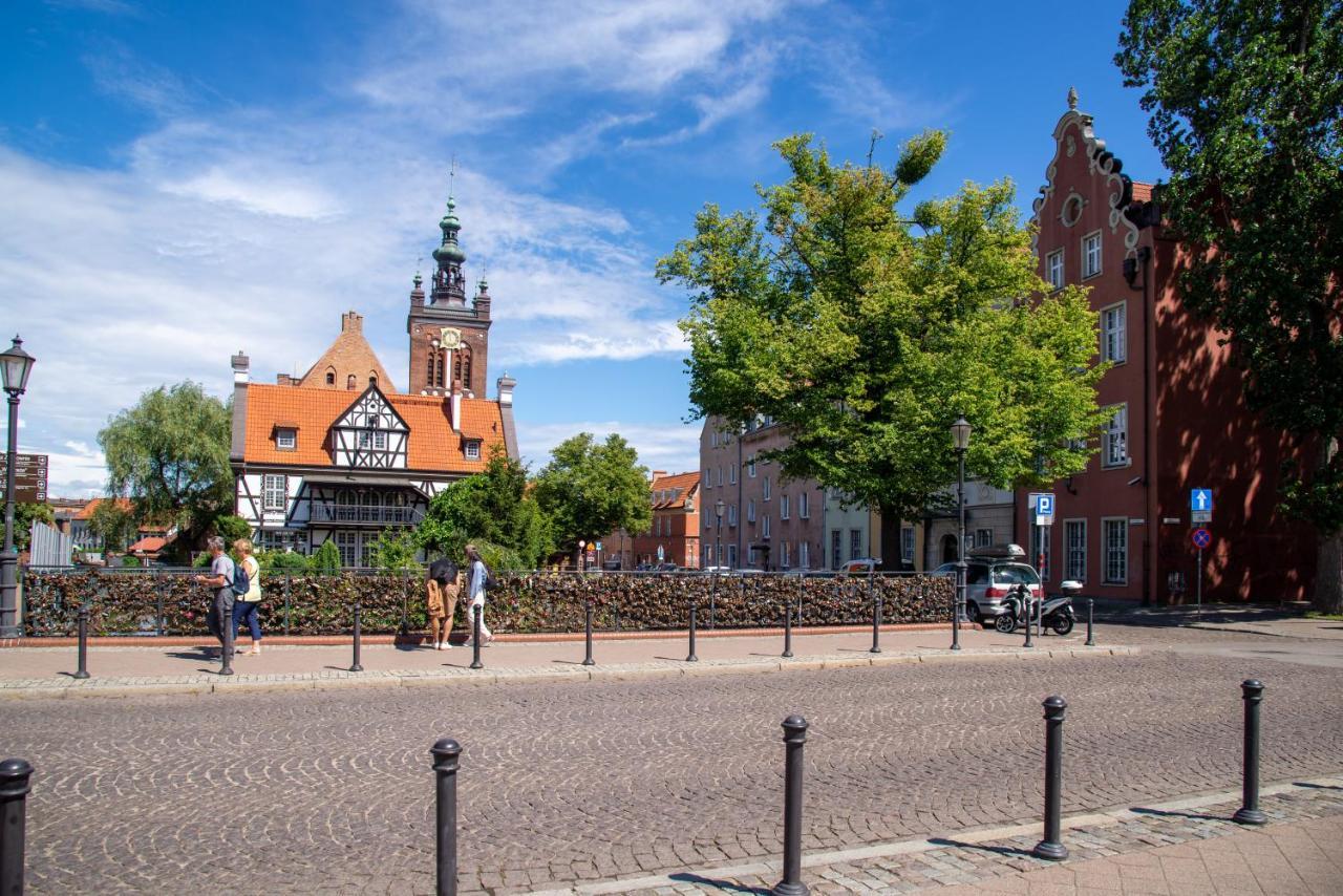 Maya'S Flats & Resorts 60 - Most Milosci Gdańsk Extérieur photo