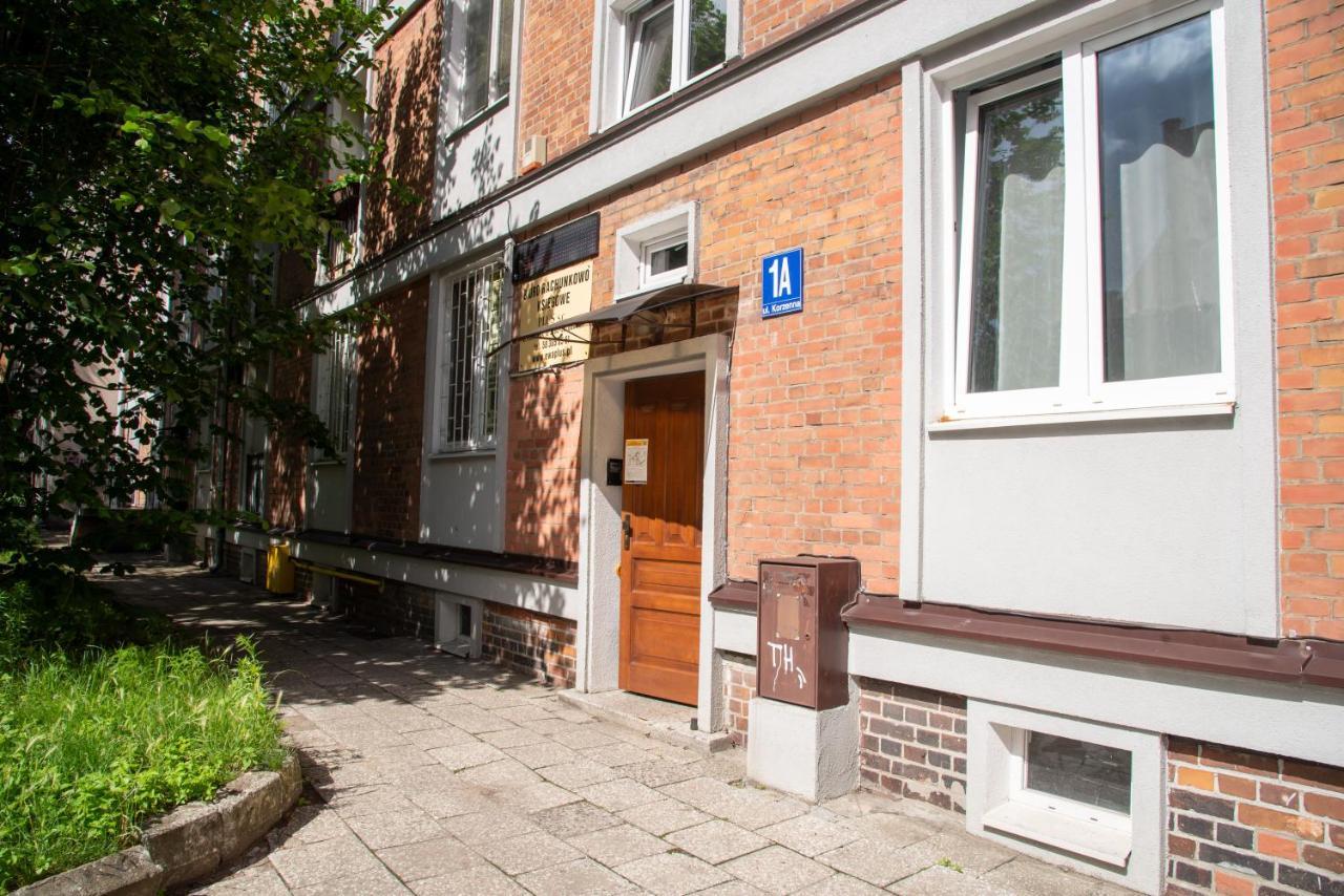 Maya'S Flats & Resorts 60 - Most Milosci Gdańsk Extérieur photo